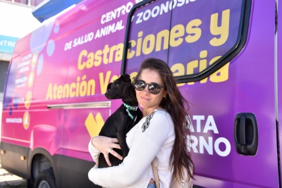 La Plata: La Comuna incorporó un nuevo móvil para castraciones de perros y gatos en los barrios