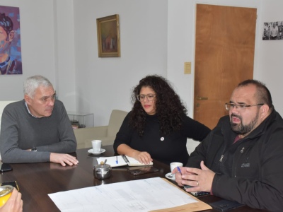 Berisso: Cagliardi se reunió con autoridades provinciales para avanzar en obras
