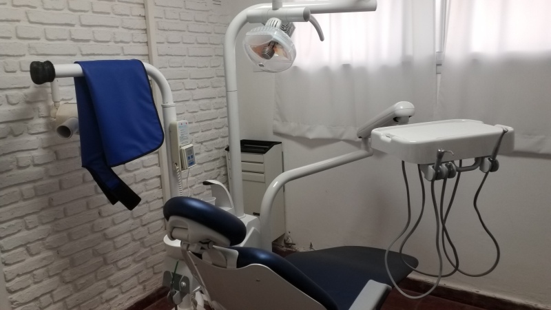 Ayacucho: Nuevo equipamiento para el servicio de odontología del CAPS "Ramón Carrillo"